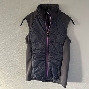 Athleta quilted puffy vest
